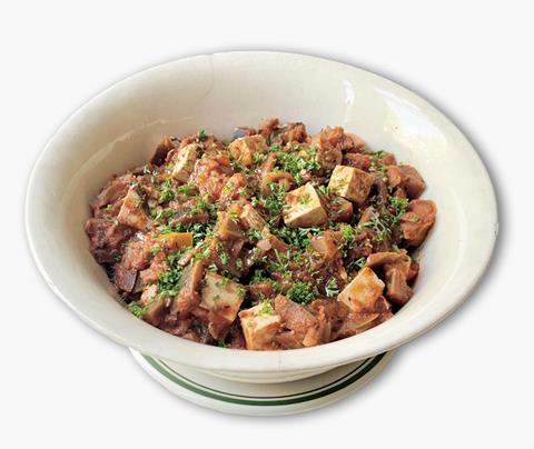 Aubergine-ragout met gerookte tofu